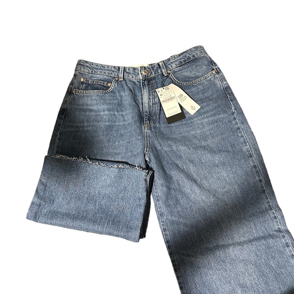 Stradivarius Straight Leg Jean - Picture 1 of 5
